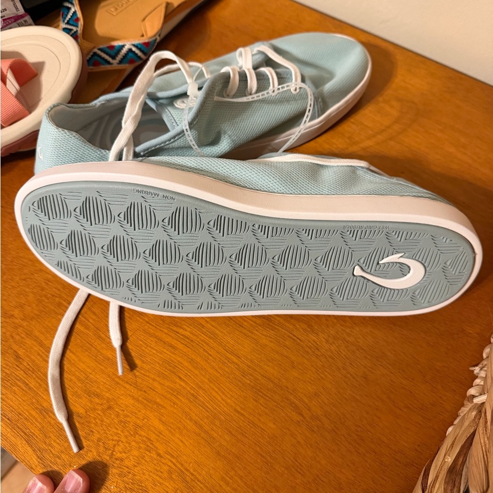 Olukai Pehuea Sneaker Casual Lace-Up Sneakers in Light Blue - Picture 2 of 2